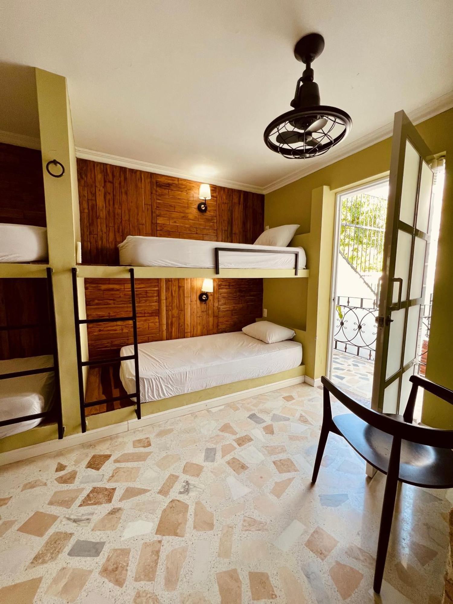 Peregrinos Hostel Cartagena De Indias Екстер'єр фото